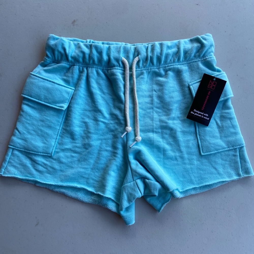 No Boundaries blue cargo shorts NWT